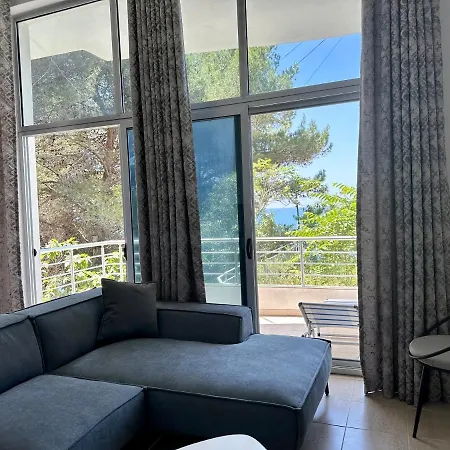 Sunset Heaven 펜션 Durrës